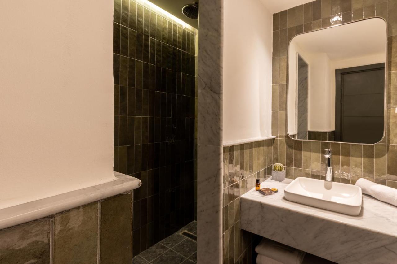 Hotel Western Center 4*