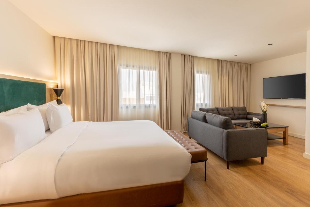 Western Center Hotel 4*