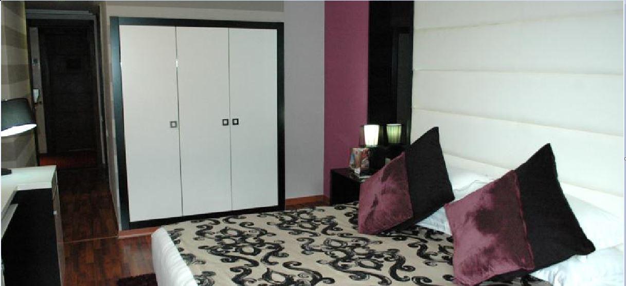 Business Hotel 4*