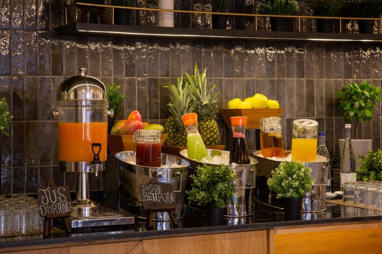 Hotel Business