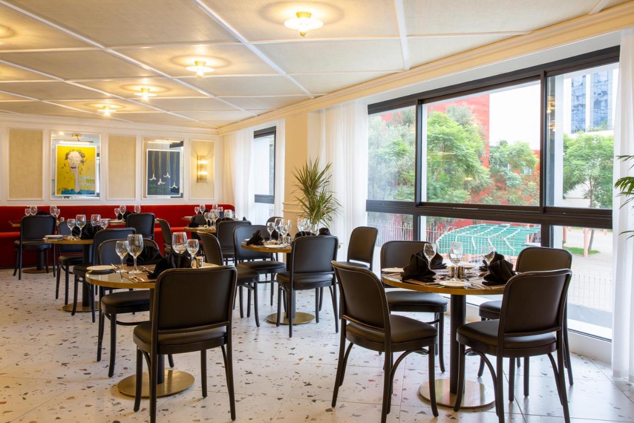Business Hotel